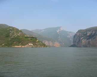 Yangtze River tours and China tours pictures